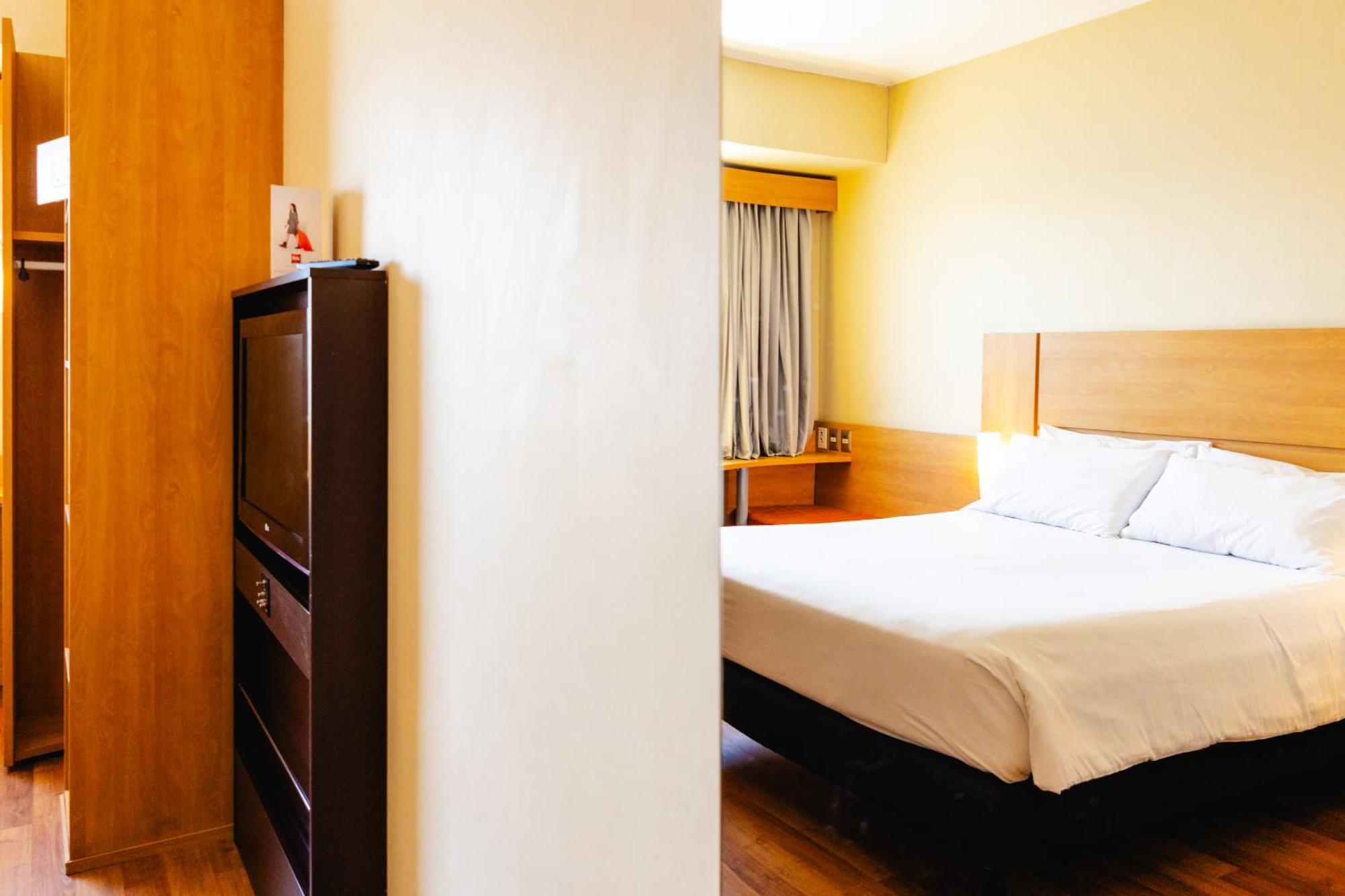 Ibis Hotel